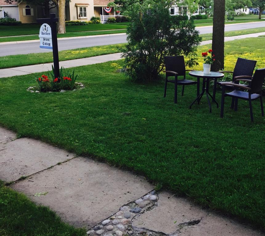 Aberdeen Stone Cottage B&B Traverse City Extérieur photo